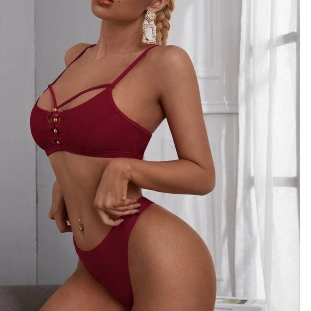 Burgundy Bikini ❤️